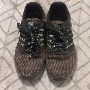 NWOT Nike workout shoes